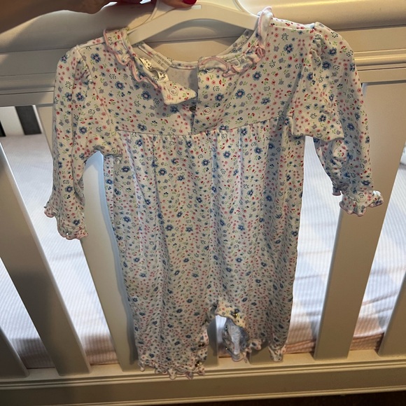 Kissy Kissy Jumper - Picture 2 of 2